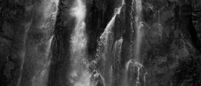 14.LauraGarciaBerlanga_mujerdelagua